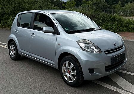 Daihatsu Sirion Sirion 1.0