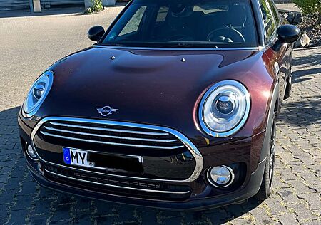 Mini Cooper Clubman Automatik, sehr gut gepflegt, 8-fach bereift