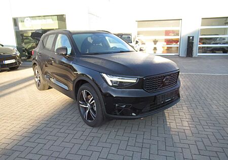 Volvo XC 40 XC40 B3 Benzin Black Edition Plus Automatik