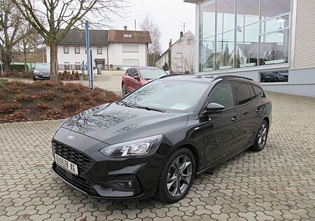 Ford Focus ST-Line Turnier