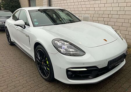 Porsche Panamera 4 S E-Hybrid Chrono/Matrix/VieleExtras!