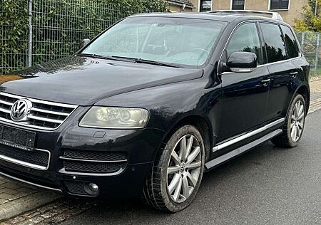 VW Touareg Volkswagen V10 TDI