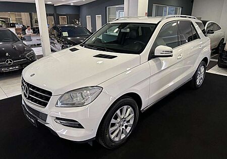 Mercedes-Benz ML 250 CDI 7G *NAVI*XENON*TEIL-LEDER*