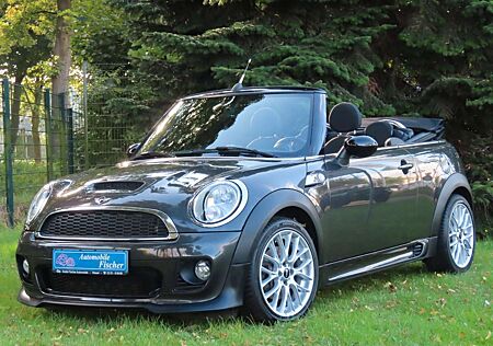 Mini Cooper S Cabrio "John Cooper Works Paket"