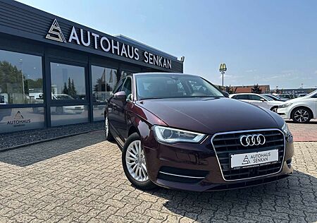 Audi A3 1.4 TFSI Sportback*NAVI*BI-XENON*TEILLEDER*
