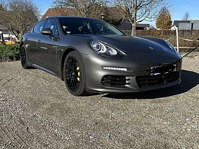 Porsche Panamera S E-Hybrid