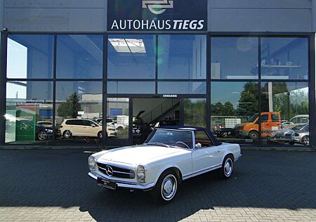 Mercedes-Benz 230 SL PAGODE W113 DEUTSCHES FAHRZEUG LEDER ROT