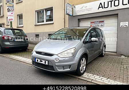 Ford S-Max 2.0 Titanium 7Sitzer|Pano|SHZ|Leder|1.Hand