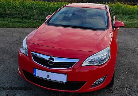 Opel Astra gebraucht kaufen Opel Astra 1.4 Turbo Edition