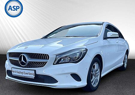 Mercedes-Benz CLA 200 Shooting Brake DCT LED NAVI PDC STHZ