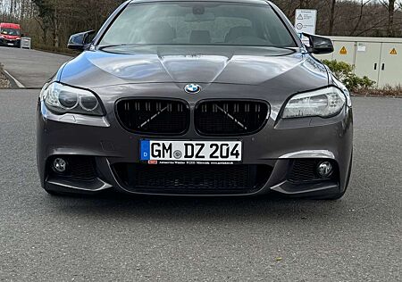 BMW 523 i