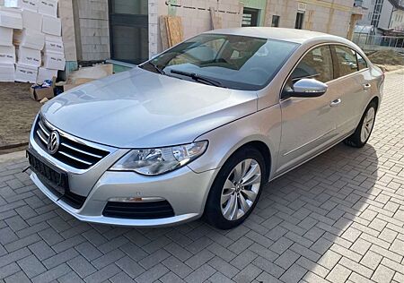 VW CC Volkswagen 2.0 TSI DSG Klimaautomatik/PDC/SHZ