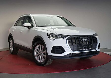 Audi Q3 45 TFSIe S tronic CarPlay/ACC/Virtual/Lane/Si