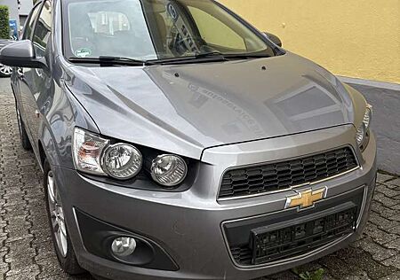 Chevrolet Aveo 1.6 LTZ