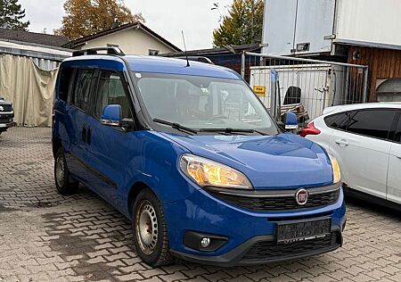 Fiat Doblo Lounge (Kurzversion)
