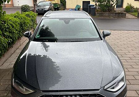 Audi A4 Avant 40 TDI S tronic line