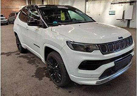 Jeep Compass S PHEV 4WD+NAV+LED+KAM+ACC+VIRTUA+LEDER+