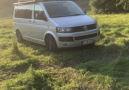 VW T5 Caravelle Volkswagen Kurz DSG Trendline