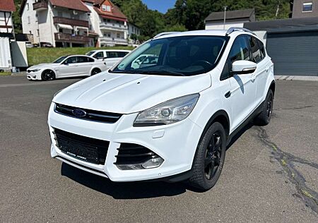 Ford Kuga Titanium 1.6