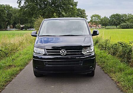 VW T5 Caravelle Volkswagen Caravelle Lang DSG BMT Comfortline
