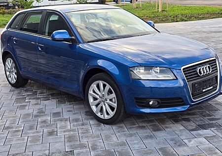 Audi A3 1.6 Attraction