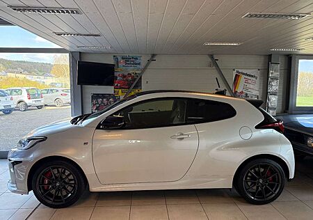 Toyota Yaris GR WRC Triple Edition 1/300
