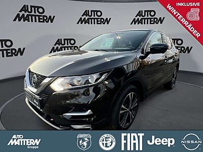 Nissan Qashqai 1.7 dCi N-Connecta 4x4 AHK PDC SHZ 360°