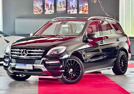 Mercedes-Benz ML 350 BlueTec Airmatic Navi Sportpaket ILS 20Zo