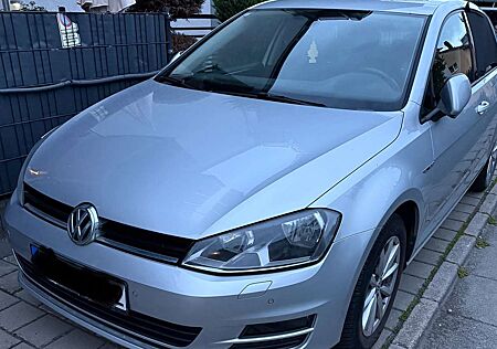 VW Golf Volkswagen VII 5-Türer 1.4 TSI Lounge