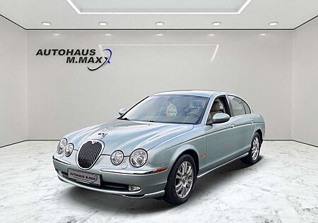 Jaguar S-Type 4.2 V8 Executive Seafrost/Beige PDC Sitzh