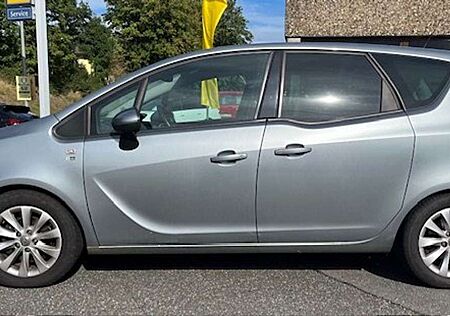 Opel Meriva B 150 Jahre 1,4 Turbo"Alu,SHZ,LRH,PDC,abn.AHK"