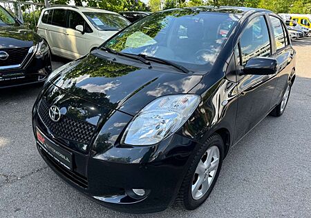 Toyota Yaris Executive Motor 1,3 Ltr.Klimaautomatik