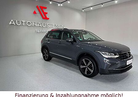 VW Tiguan Volkswagen 1.5 TSI Life 4Motion *ACC,STANDHEIZUNG!*