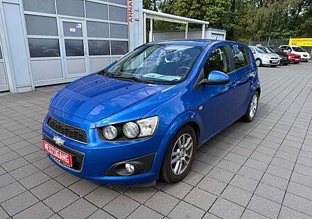Chevrolet Aveo LTZ*TÜV NEU+WENIG KM+KLIMA+SH+SR/WR*