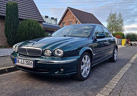 Jaguar X-Type 3.0 V6 4x4 Aut. Executive