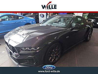 Ford Mustang Fastback Magne-Ride 5.0 V8 GTdark Matter