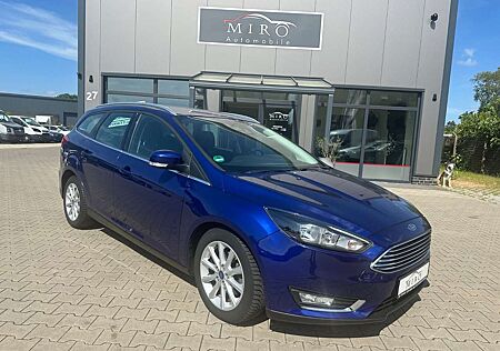 Ford Focus Turnier Titanium/ KAMERA/ NAVI/ AUTOMATIK