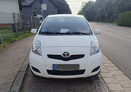 Toyota Yaris 5-Türer 1.0 VVT-i