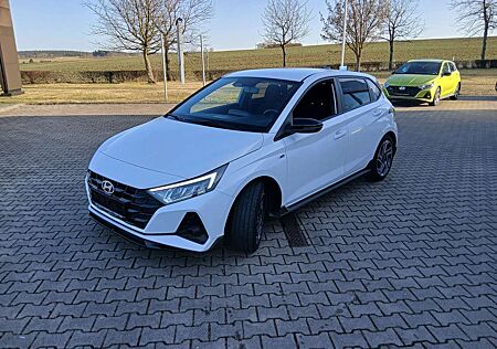 Hyundai i20 1.2 N-Line Navigationssystem ---Jahreswagen---