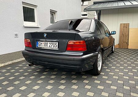 BMW 323i 323 e36 Fjordgrau TÜV 08.2026