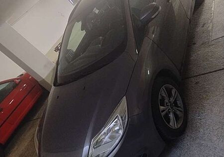 Ford Focus Turnier 1.6 TDCi DPF SYNC Edition