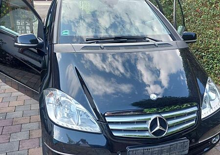 Mercedes-Benz A 200 (169.033)