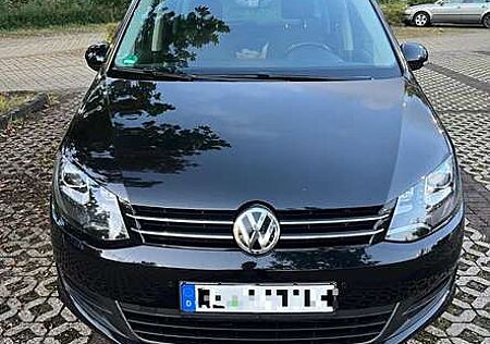 VW Sharan Volkswagen 2.0 TDI DSG (BlueMotion Technology) Comfortline