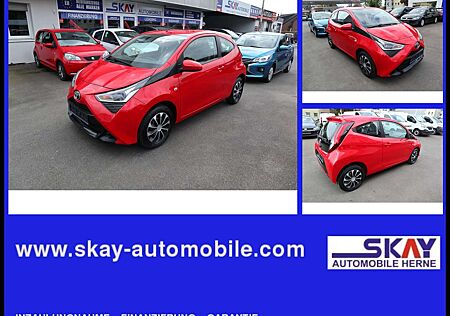 Toyota Aygo x-play Tempo klima Scheckheftgepflegt