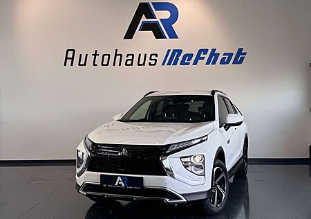 Mitsubishi Eclipse Cross Plus Hybrid 4WD*ALCANTARA*NAVI*SHZ