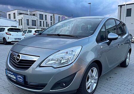 Opel Meriva B Design Edition/Automat/Diesel