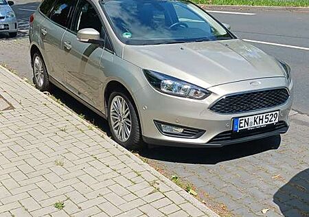 Ford Focus Titanium