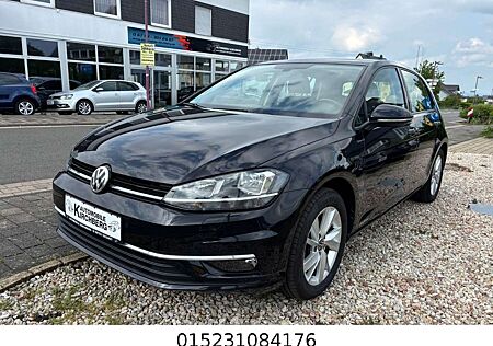 VW Golf Volkswagen VII Lim. Comfortline+Klimaaut.+Einparkhilfe