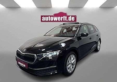 Skoda Octavia 1.5 TSI mHEV SELECTION PANO AHK CAM MATRIX 17Z KEY