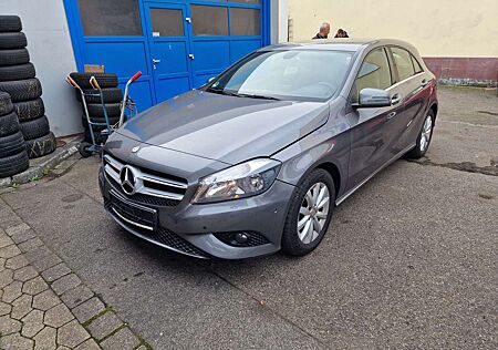 Mercedes-Benz A 180 CDI / d BlueEfficiency (176.012)